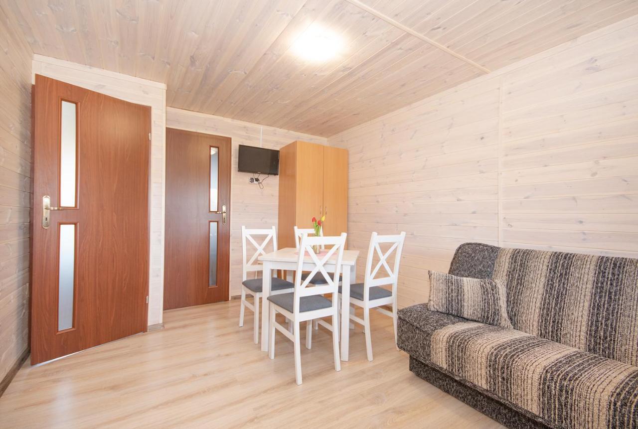 Przyjazna Osada - Domki I Apartamenty Darlowo Ngoại thất bức ảnh