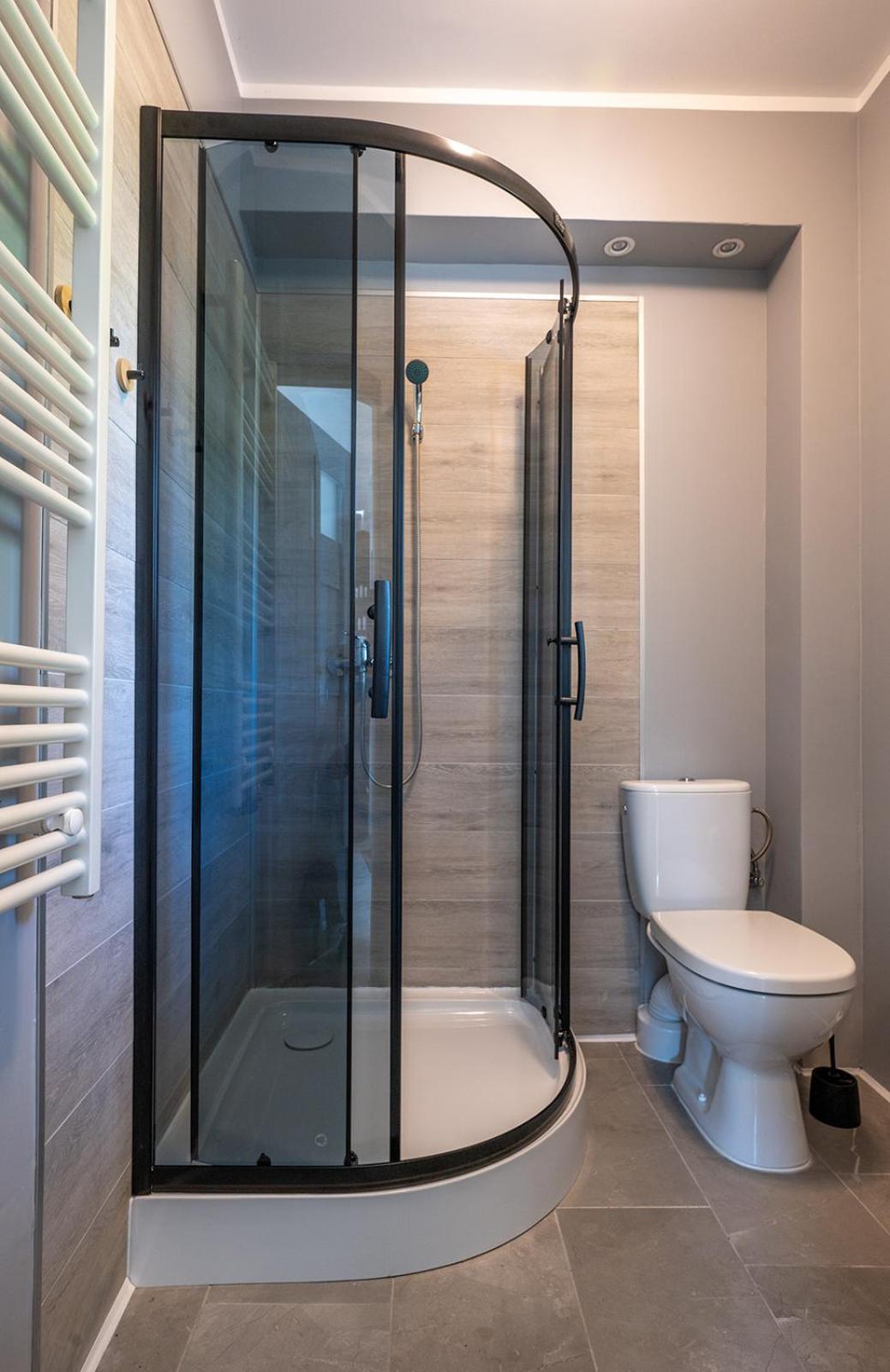 Przyjazna Osada - Domki I Apartamenty Darlowo Ngoại thất bức ảnh